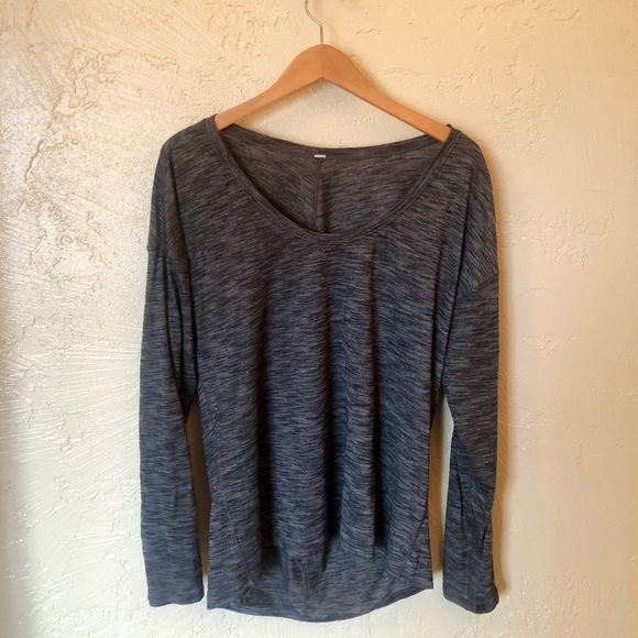 Lulu Lemon loose layering top - Picture 1 of 5